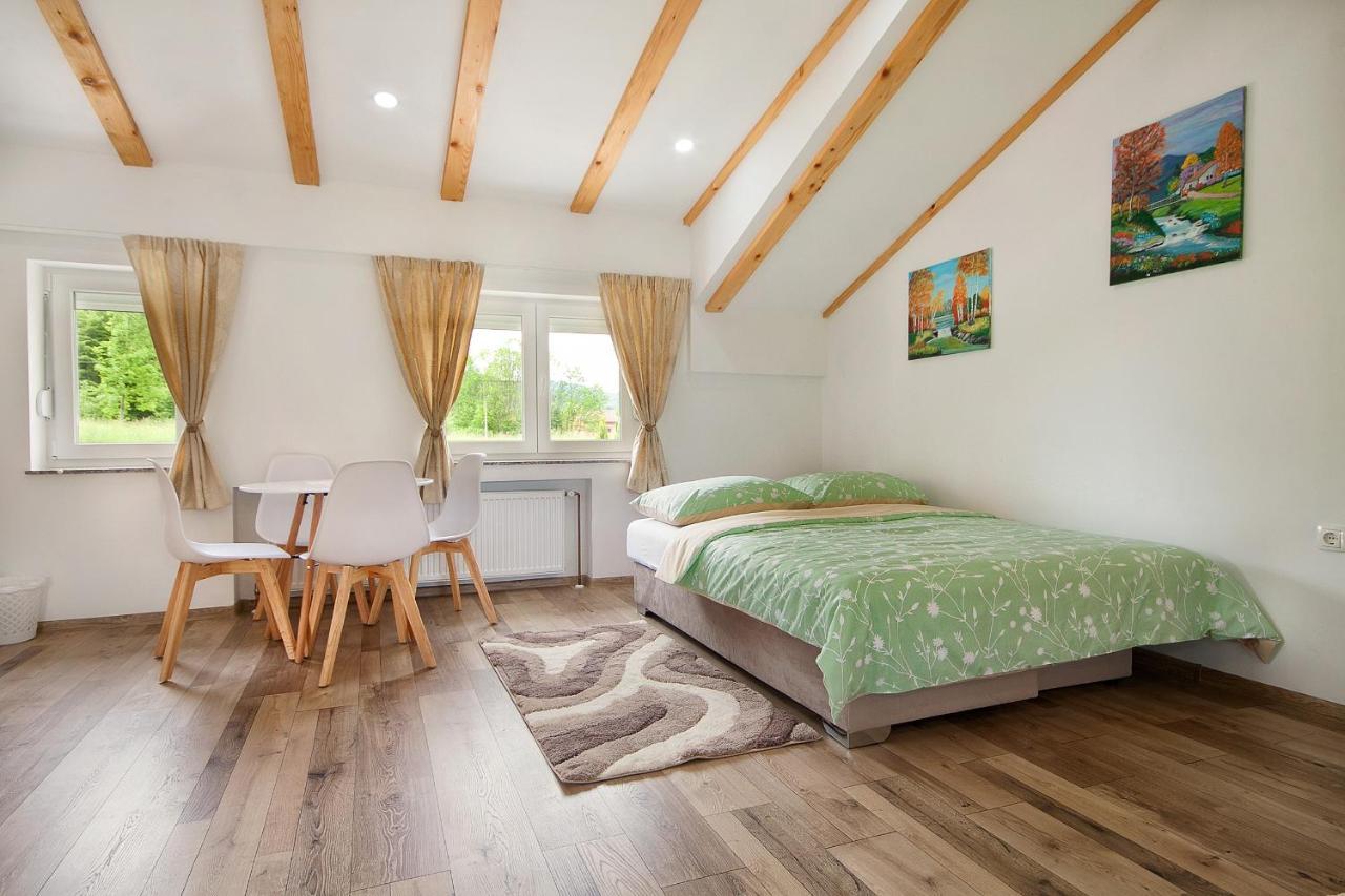 Studio Apartments Kaya Čatrnja Екстериор снимка